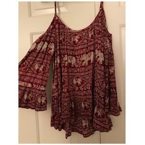 Cold Shoulder Elephant Top!🐘💕